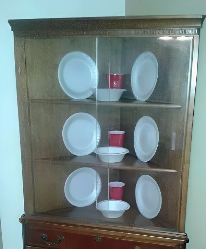 Random-Things-Weird-Places