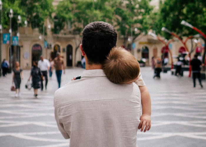 New Dad Asks When He Will Finally Get Some Of His Life Back, Gets Advice From Seasoned Parents New Dad Asks When He Will Finally Get Some Of His Life Back, Gets Advice From Seasoned Parents