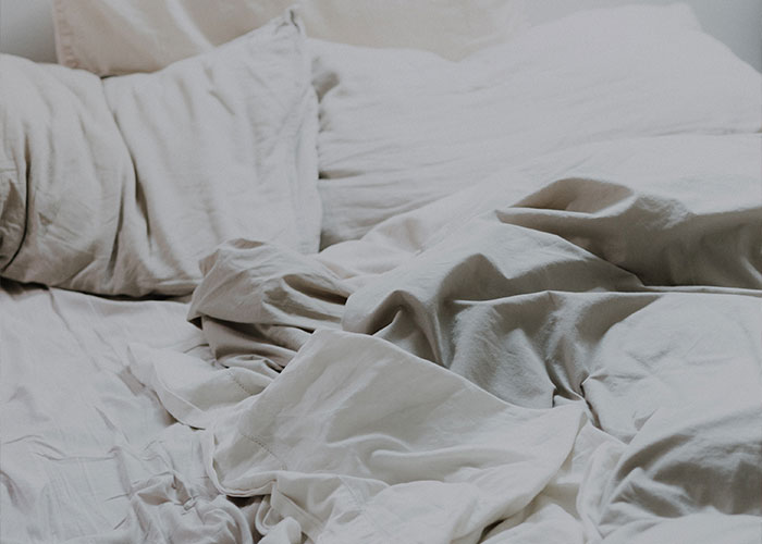 “‘Bite’ Them, Run Away”: 30 Weird Things People Could Only Admit To Doing Anonymously