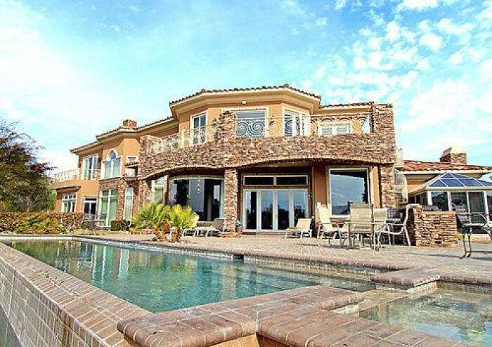 Interesting-Unusual-Homes-Pics