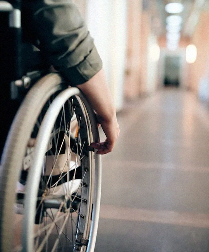 "Qué cosa más rara para decir en público": Esta coach de límites está enseñando a la gente frases para usar en cualquier situación