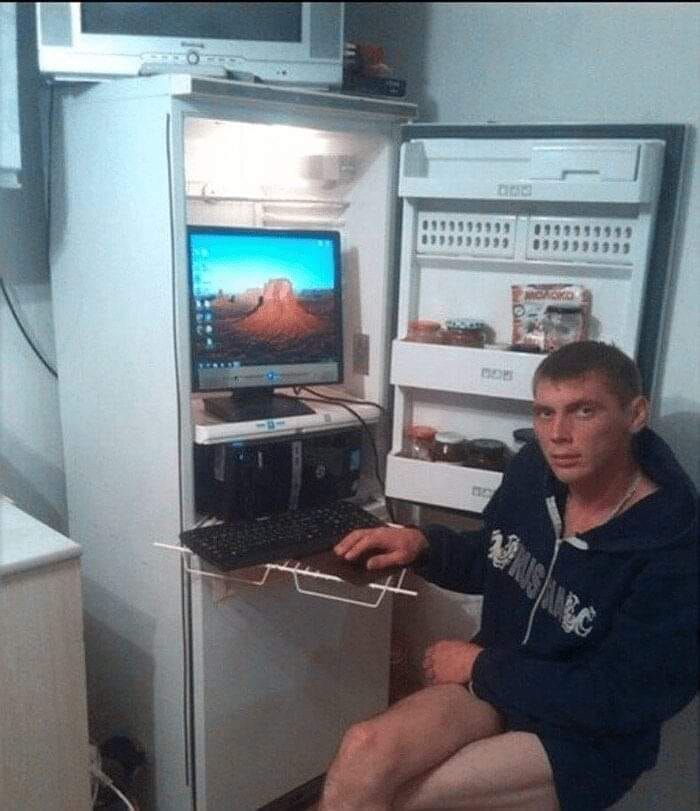 Out-Of-Context-Pictures