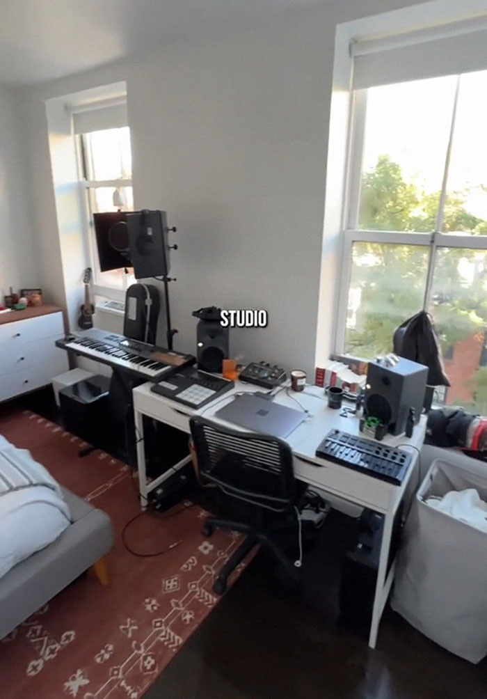 &ldquo;They Raised A Humble Kid&rdquo;: People React To Reese Witherspoon&rsquo;s Son&rsquo;s Pricey NYC Apartment