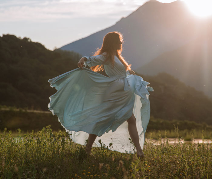 29 Experiences Only One Gender Has That The Other Is Jealous Of, As Pointed Out Online