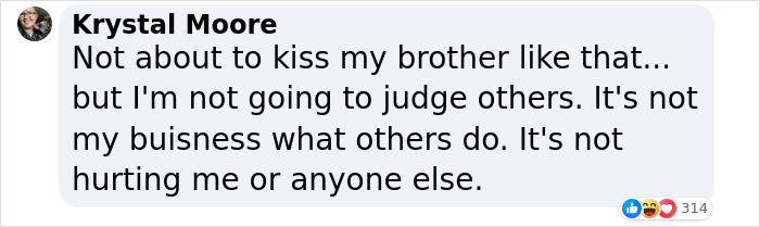 People Are Stunned By Angelina Jolie&rsquo;s &ldquo;Incestuous&rdquo; Relationship With Brother In Unearthed Pictures