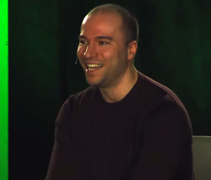 Chaos Erupts At OpenAI As Ex CEO Sam Altman Joins Microsoft And Staff Threatens To Leave Chaos Erupts At OpenAI As Ex CEO Sam Altman Joins Microsoft And Staff Threatens To Leave