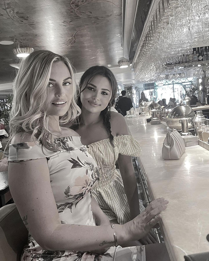 &ldquo;Pay For Quality&rdquo;: &ldquo;Britain&rsquo;s Most Hated Woman&rdquo; To Charge Her Guests &pound;150 For Christmas Dinner