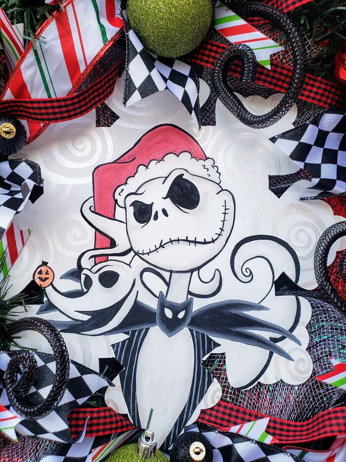 Nightmare Before Christmas Hand Painted Holiday Decorations (14 Pics) Nightmare Before Christmas Hand Painted Holiday Decorations (14 Pics)