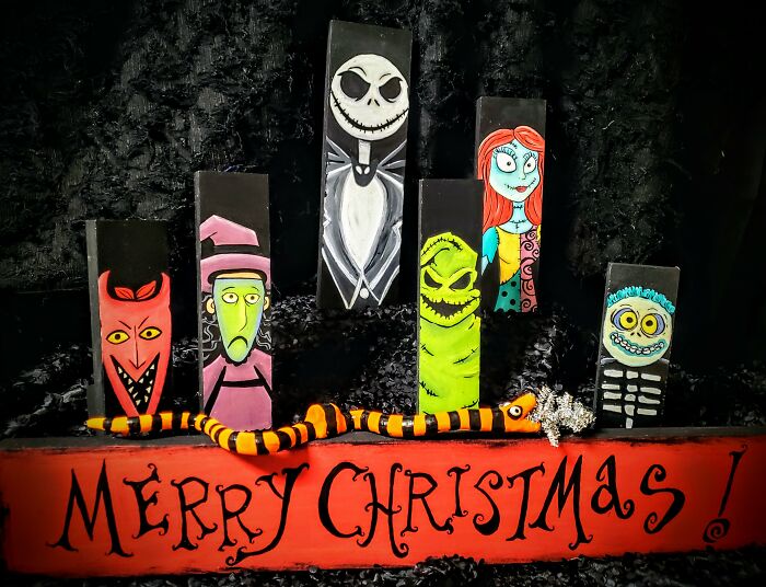 Nightmare Before Christmas Hand Painted Holiday Decorations (14 Pics) Nightmare Before Christmas Hand Painted Holiday Decorations (14 Pics)