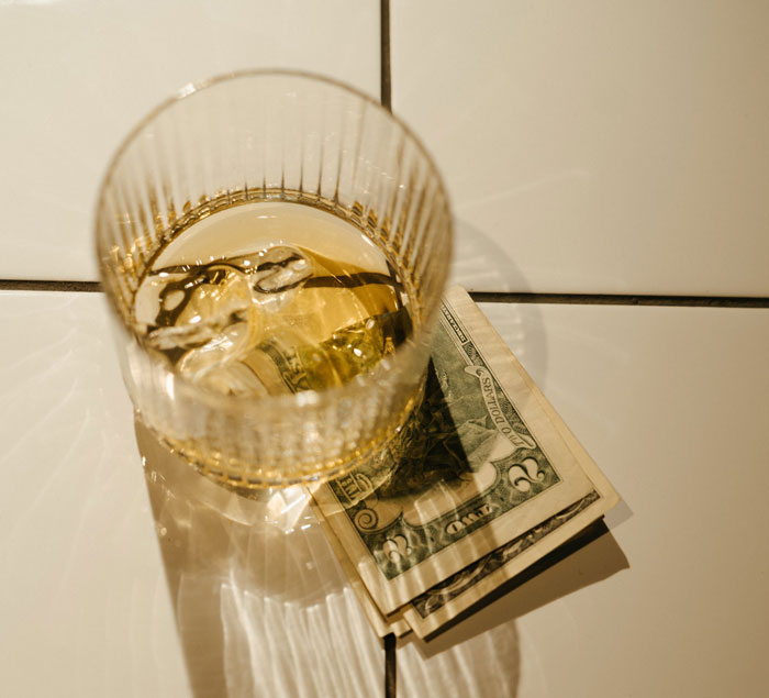 "I'm Done": Guy Refuses To Tip Anymore