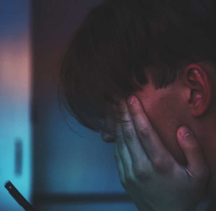 “I’d Lose My Marriage, My Kids”: 50 Secrets That These People Keep From Their Loved Ones