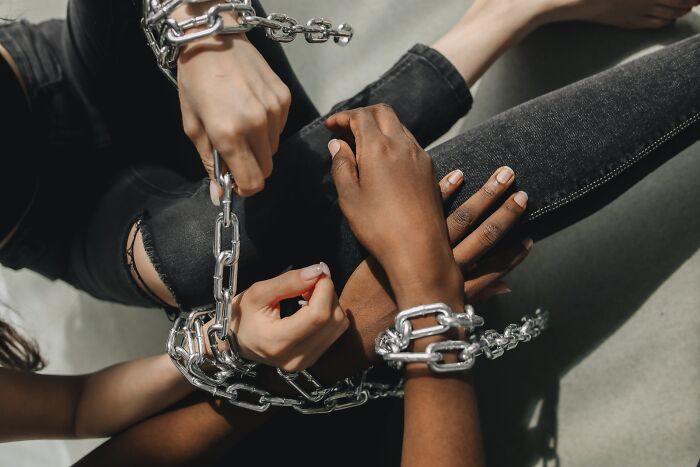 People Online Are Sharing 38 Hard-To-Believe Real-Life Facts