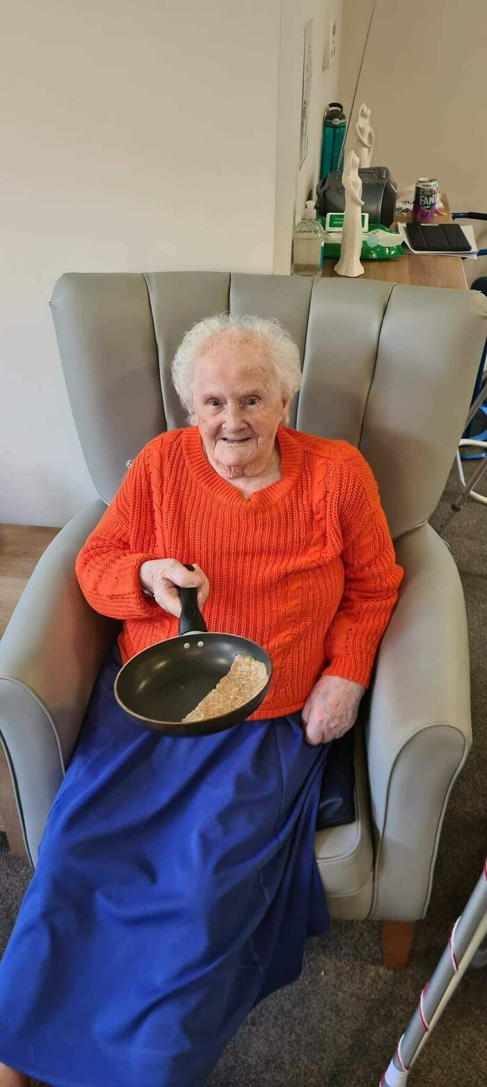 “Have Dogs, Not Kids”: 108-Year-Old Reveals Her Secret To A Long Life “Have Dogs, Not Kids”: 108-Year-Old Reveals Her Secret To A Long Life