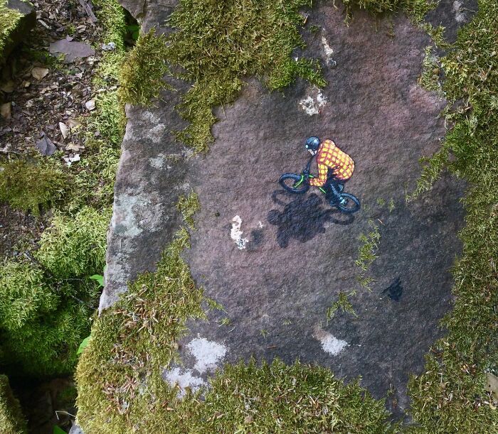 Artist Jps Creates Tiny Artworks With A Spraycan