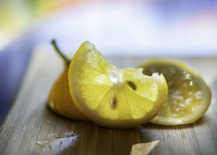 Waiter Learns He's Been Lying To Customers About Vegetarian Food After Checking The Ingredients