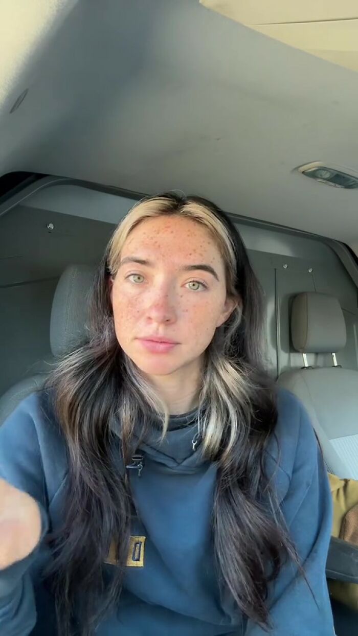 Client &ldquo;Feels Uncomfortable&rdquo; With Female Electrician Doing Her Job, Dismisses Her