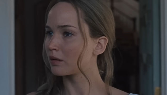 Despite Sleeping With The Director, Jennifer Lawrence Didn’t Fully Get “Mother!” Despite Sleeping With The Director, Jennifer Lawrence Didn’t Fully Get “Mother!”