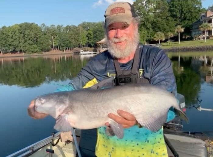 Faith In Humanity Restored: Internet Comes Together To Change Fisherman&rsquo;s Life