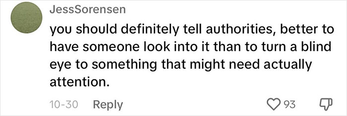 People Urge Woman To Call The Police Upon Discovering Secret Room Painted With Kids&rsquo; Handprints