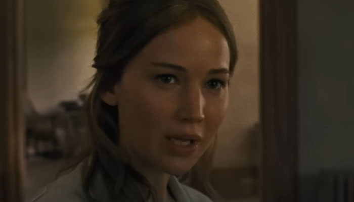 Despite Sleeping With The Director, Jennifer Lawrence Didn’t Fully Get “Mother!” Despite Sleeping With The Director, Jennifer Lawrence Didn’t Fully Get “Mother!”