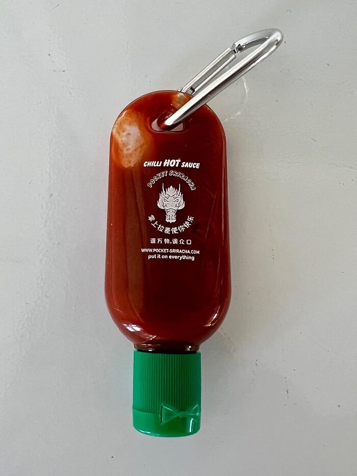 Gift The Perfect Spice Companion: Mini Sriracha Keychain - A Small Token For The Big Flavour Lover!