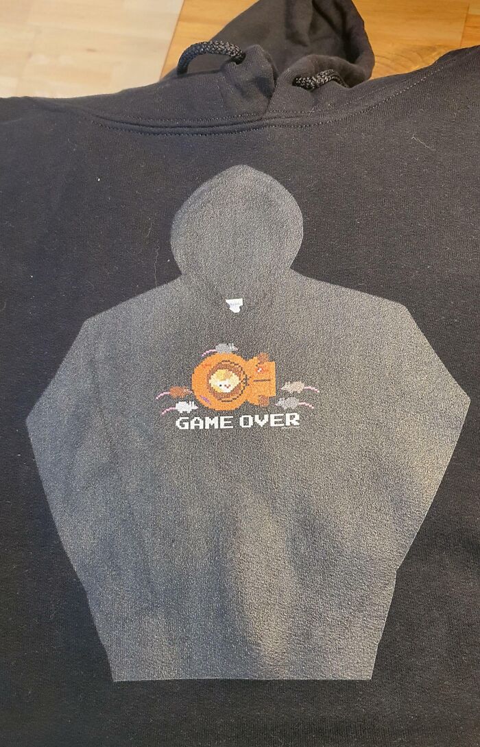 En vez de una sudadera con estampado, he recibido una sudadera con un estampado de una sudadera estampada