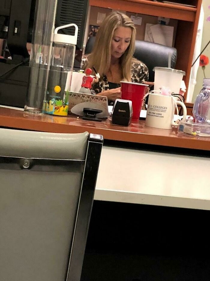 Walked Into Class And Thought Phoebe Buffay (Lisa Kudrow) Was My Teacher