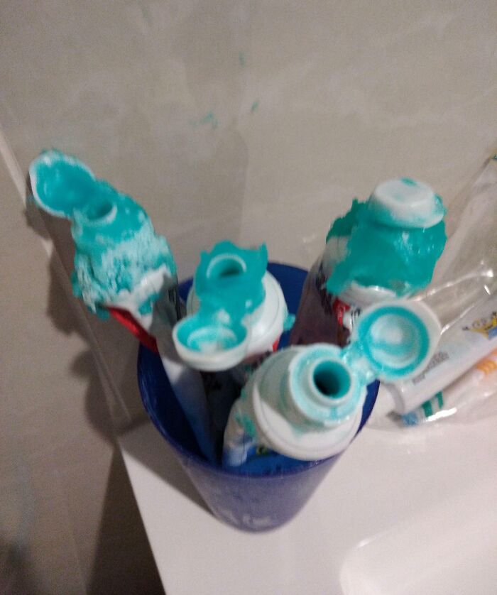 I'm Staying At My Friend's House Tonight And Found This Monstrosity When I Used Their 10-Year-Old Son's Bathroom