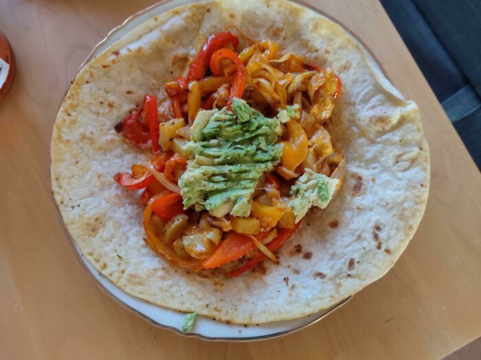 Using Grilled Potatoes Instead Of Meat In Fajitas Or Tacos - It Goes Very Well And Is Also Way Cheaper