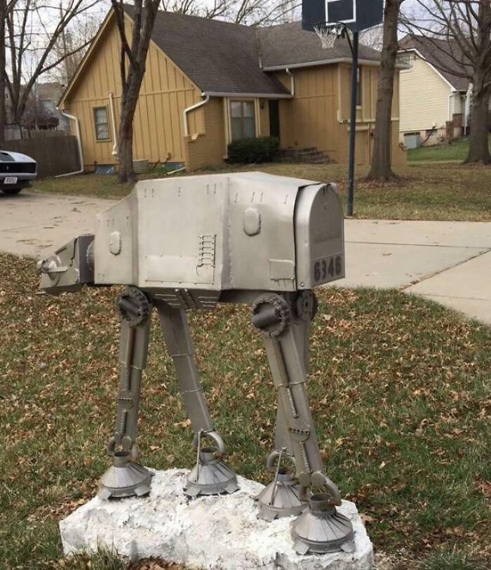 My Neighbors' Mailbox