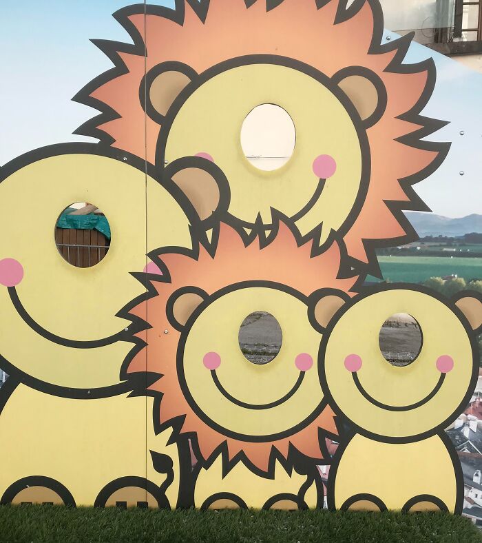 Yes, I Love Being An Eye