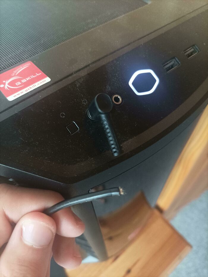 So I Unplugged My Headset