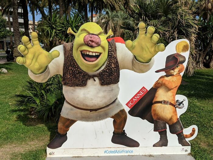 This Cardboard Shrek
