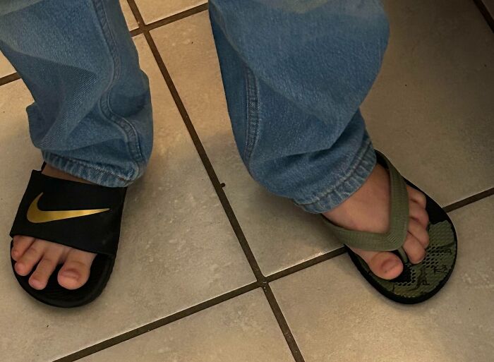 My 8-Year-Old Is Going To Grandma's Place. I Told Him To Dress Nice And Hurry Up Because He's Going To Church With Them. I Didn't See How He Left The House... My Mom Just Sent Me This Pic