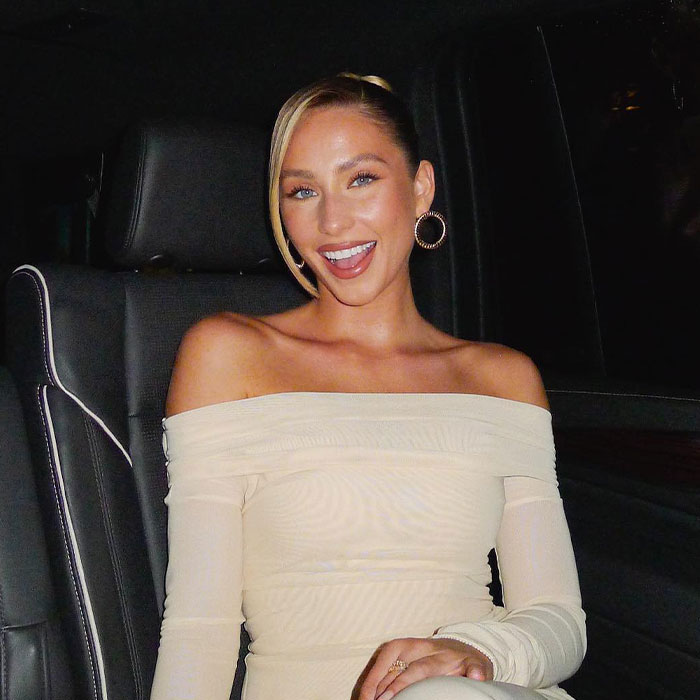 Real Moms Share Hilarious Reactions To Influencer Alix Earle&rsquo;s &ldquo;Mom At School Pickup Outfit&rdquo;