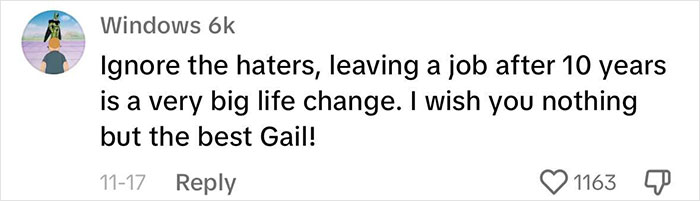 People Come Up With Hilarious Memes After Walmart Employee Quits Company, Speculate About New Job