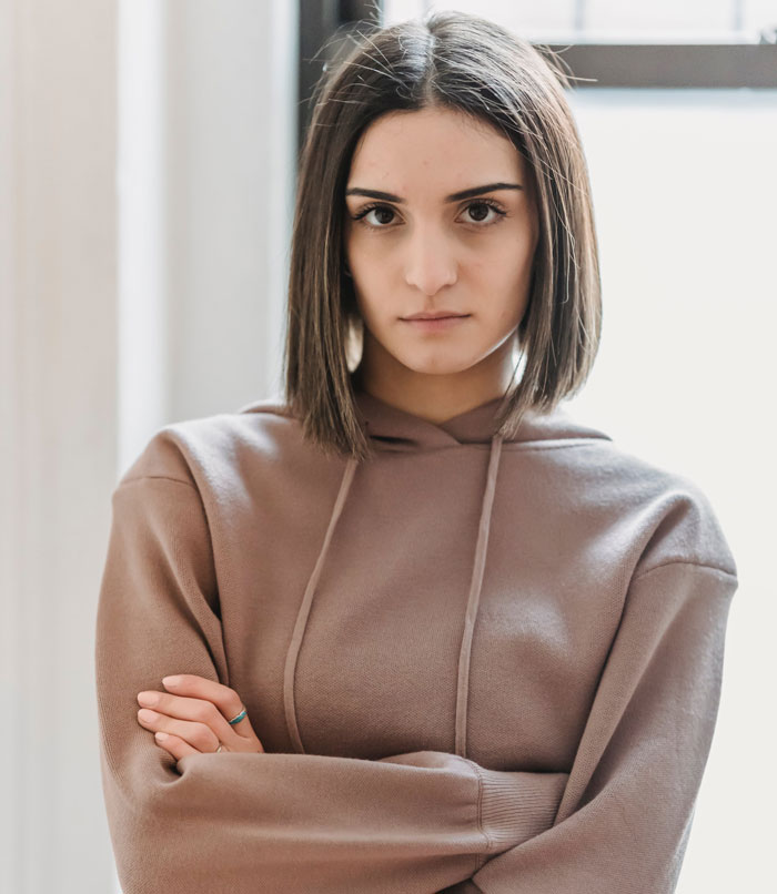 "Qué cosa más rara para decir en público": Esta coach de límites está enseñando a la gente frases para usar en cualquier situación