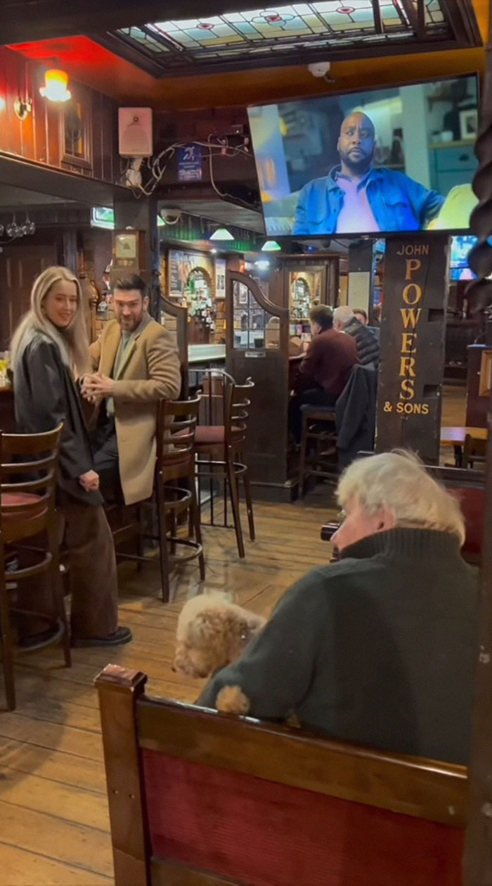Pub Spends Only &pound;700 To Highlight Loneliness And Becomes &ldquo;This Year&rsquo;s Best Christmas Ad&rdquo;