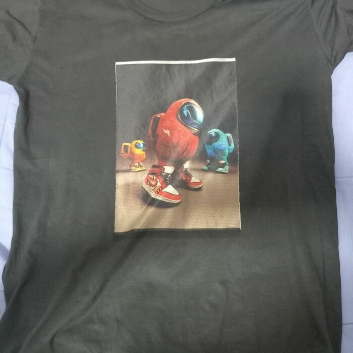 Weird-Second-Hand-Finds-Shifty-Thrifting