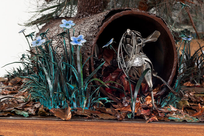 I Spent A Year Making This Life-Sized Peacock Sculpture One Feather At A Time