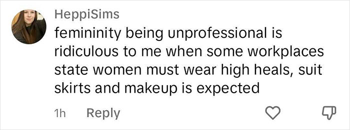 &ldquo;This Is How Sales Work&rdquo;: People Praise Woman Who Takes Clients To The Nail Salon For Business