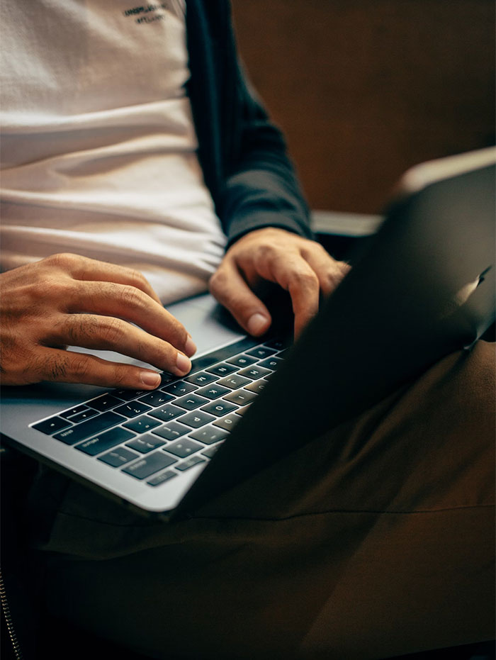 50 People Reveal The Deeply Disturbing Secrets They Found Out About Someone