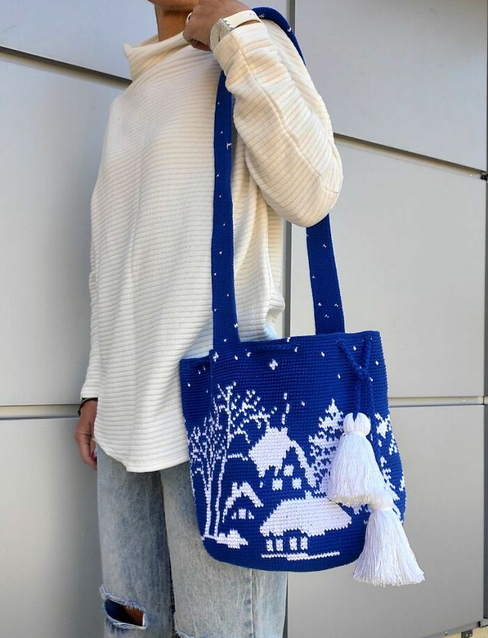 We Crocheted Bags With A Winter Landscape