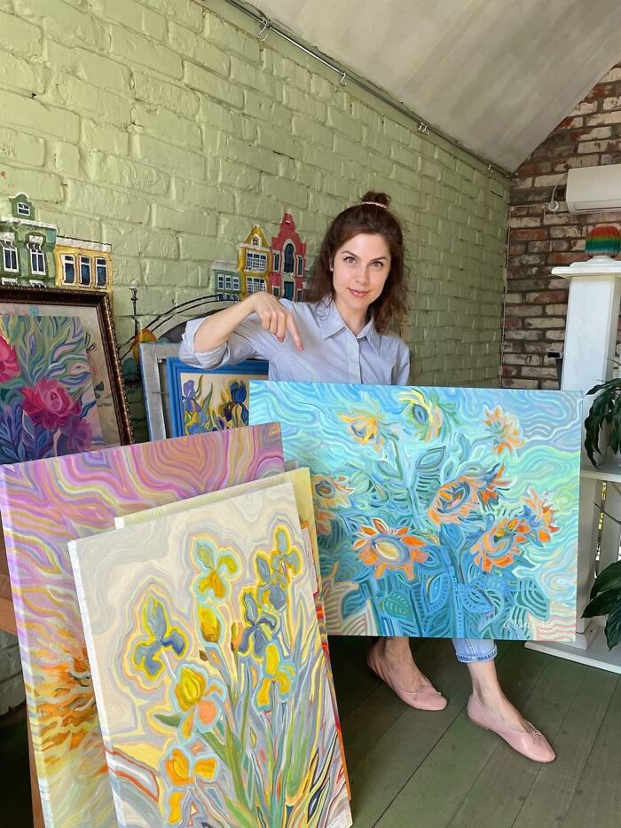 Here's What Artists Paint In The Front-Line Zone