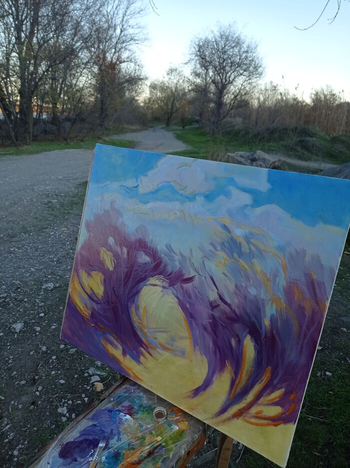 Here's What Artists Paint In The Front-Line Zone