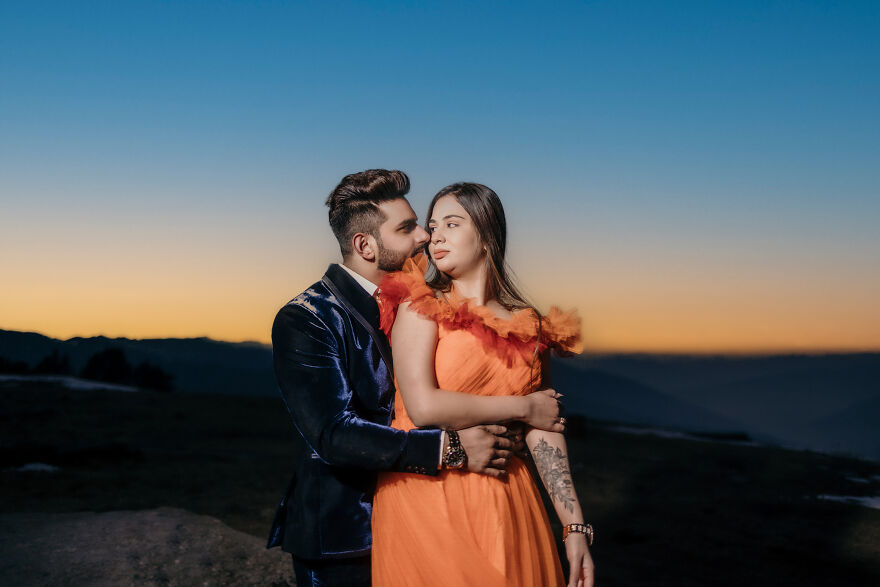 Winter Wonderland: Capturing Love In Pre-Wedding Shoots