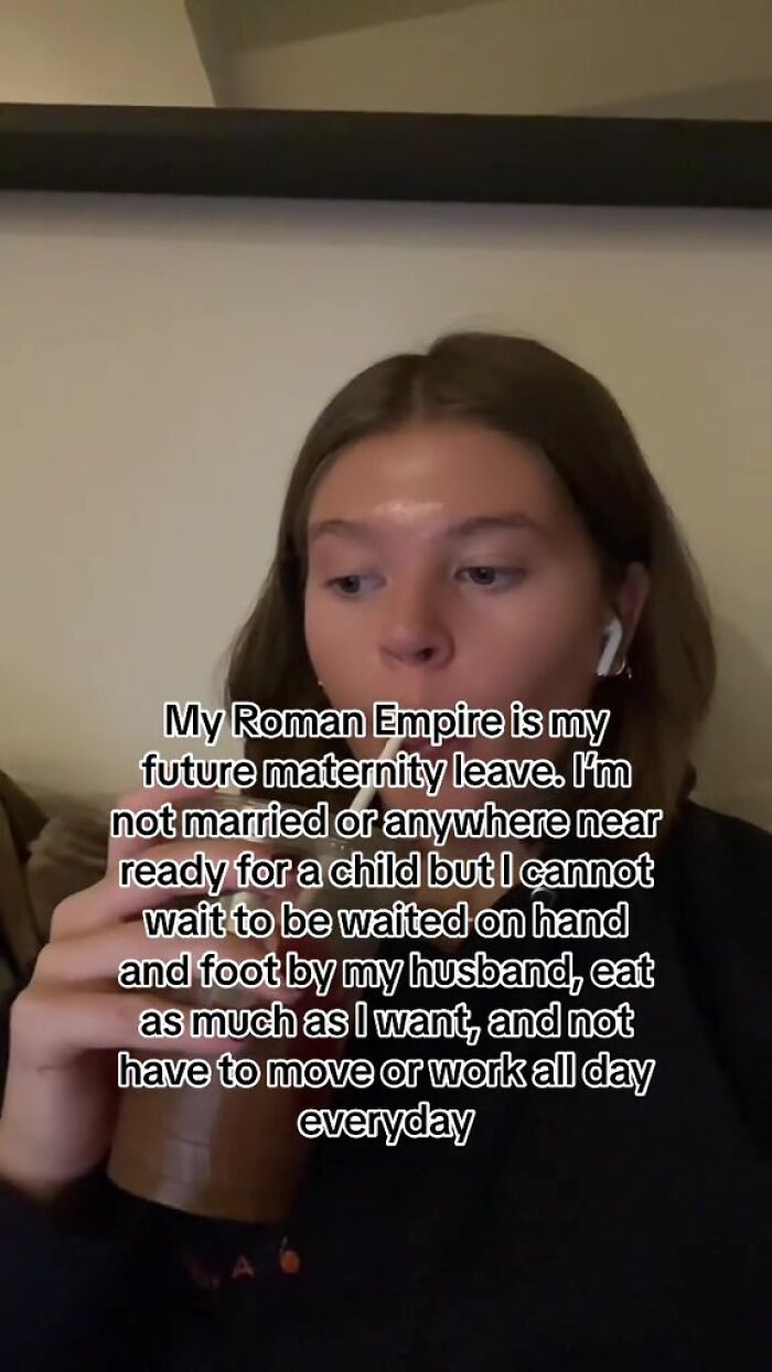 "Who's Gonna Tell Her": Moms Are Flabbergasted By This Woman’s Naivety About Maternity Leave "Who's Gonna Tell Her": Moms Are Flabbergasted By This Woman’s Naivety About Maternity Leave