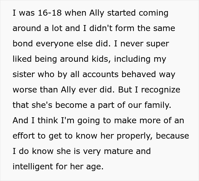 Woman Doesn’t See Girl Her Parents Took In As Family, Wants Family Wedding Picture Without Her Woman Doesn’t See Girl Her Parents Took In As Family, Wants Family Wedding Picture Without Her