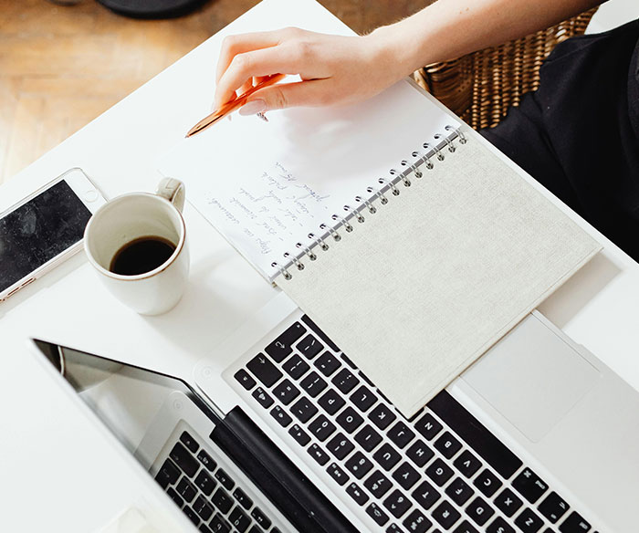 “I Don’t Even Know If I Can Afford To Live”: Woman’s Horrific Job Interview Goes Viral “I Don’t Even Know If I Can Afford To Live”: Woman’s Horrific Job Interview Goes Viral