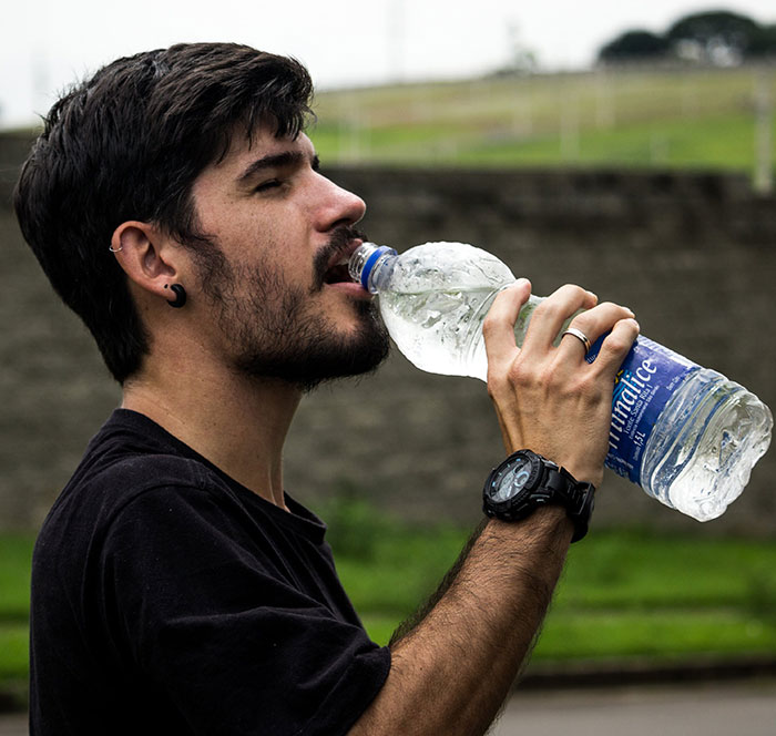 30 Biggest Hoaxes That Some People Still Believe In